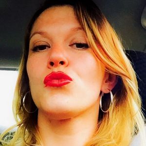 Meet your Posher, Alison